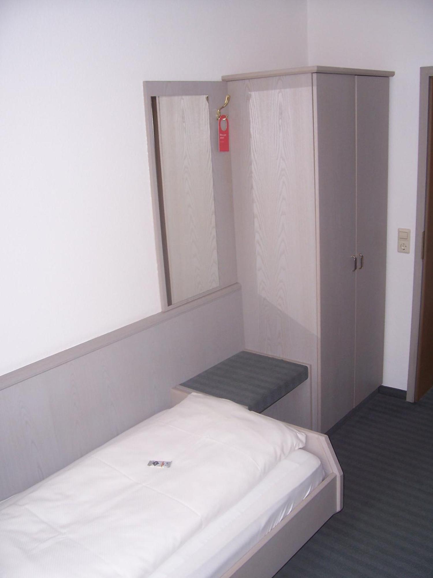 Hotel Zimmermann Filderstadt Zewnętrze zdjęcie