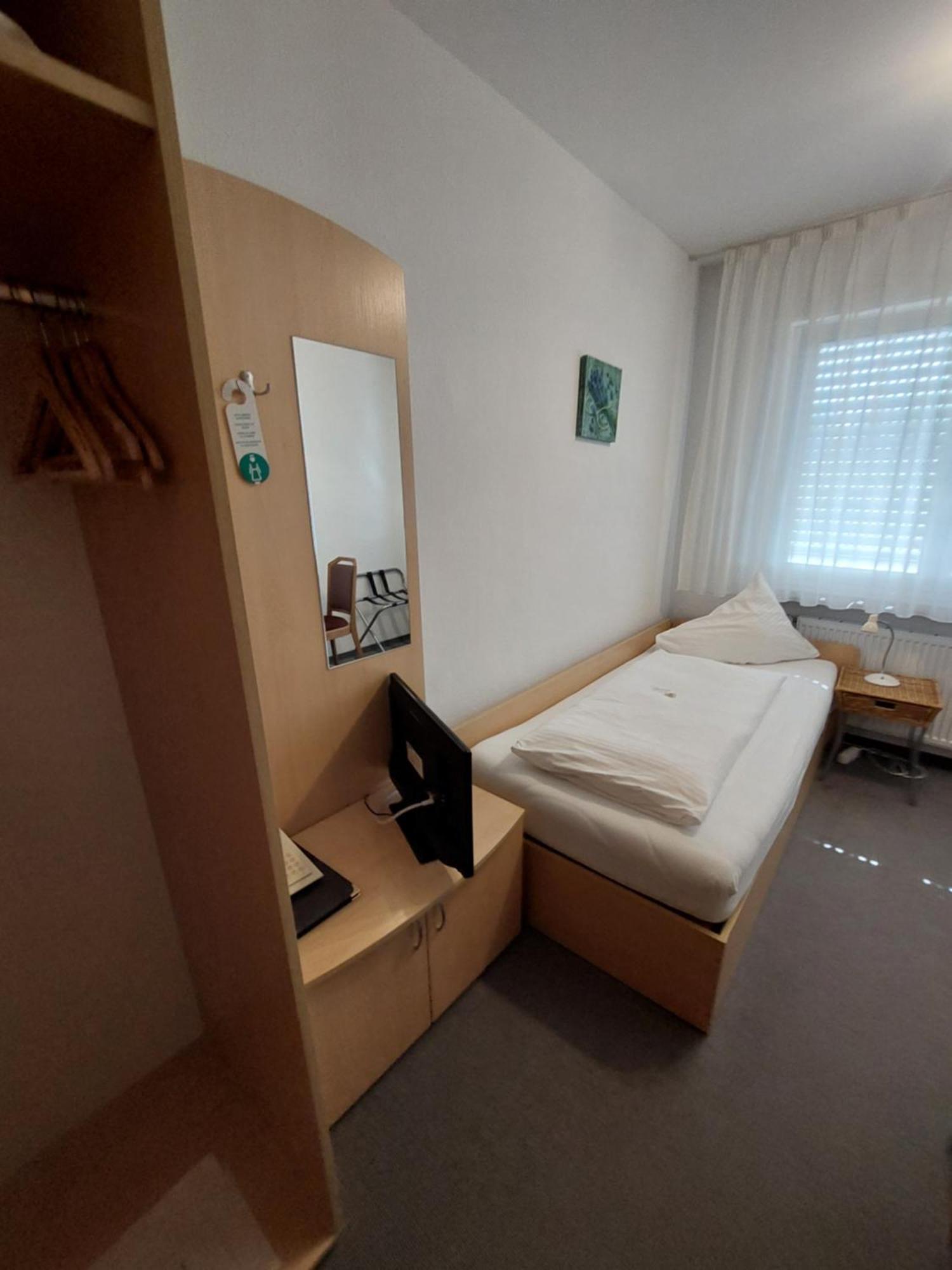 Hotel Zimmermann Filderstadt Zewnętrze zdjęcie