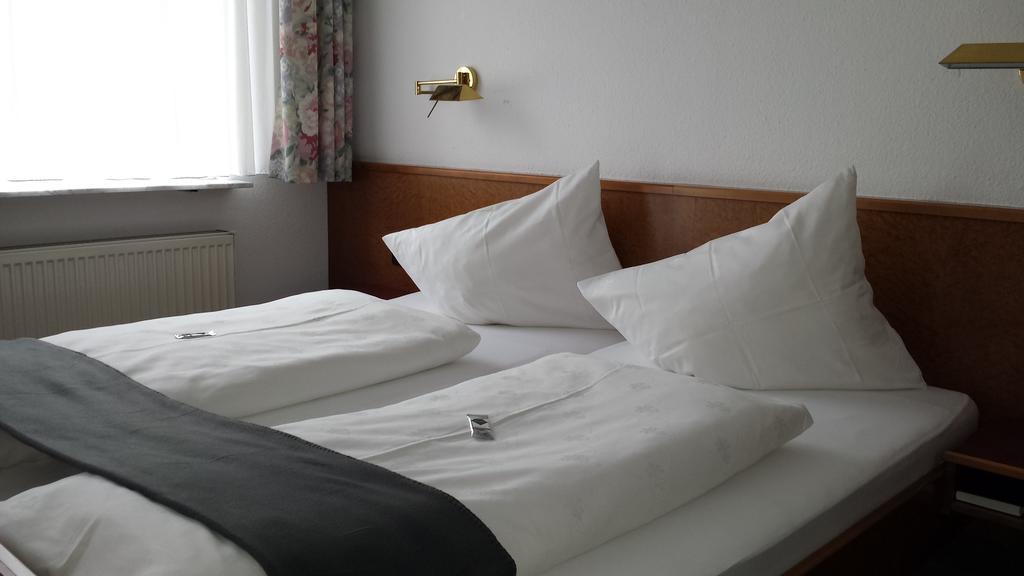 Hotel Zimmermann Filderstadt Zewnętrze zdjęcie