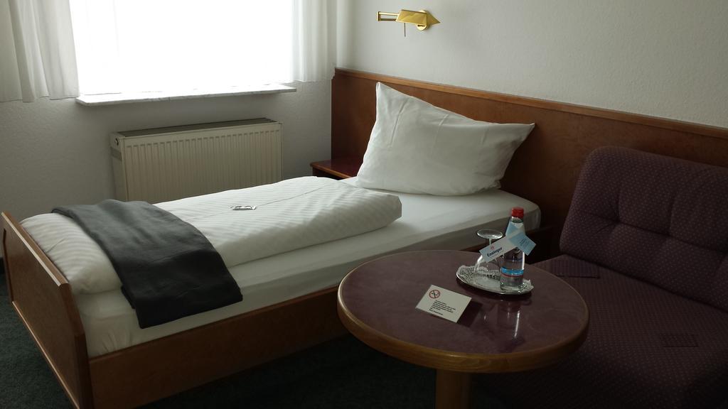Hotel Zimmermann Filderstadt Zewnętrze zdjęcie