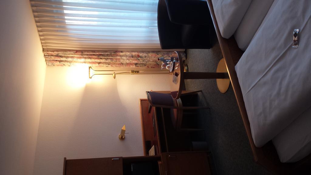 Hotel Zimmermann Filderstadt Zewnętrze zdjęcie