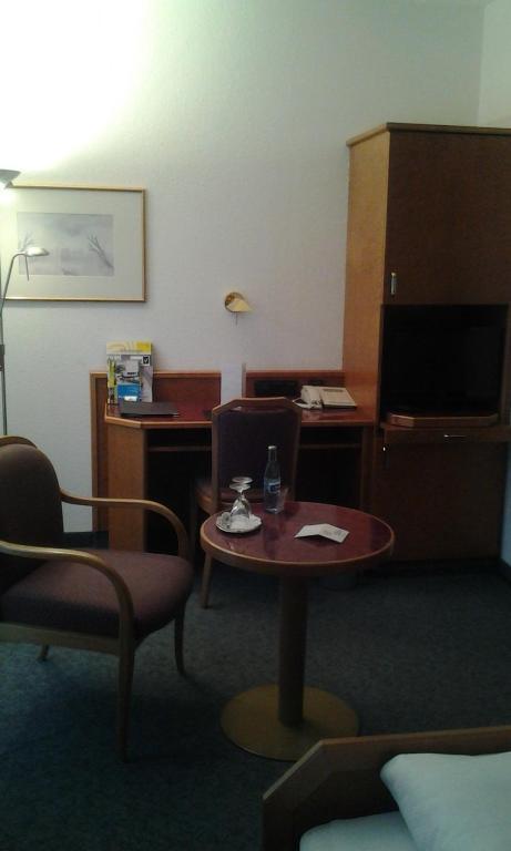 Hotel Zimmermann Filderstadt Zewnętrze zdjęcie